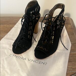 Cynthia Vincent Black Heels with Cut-Out Design